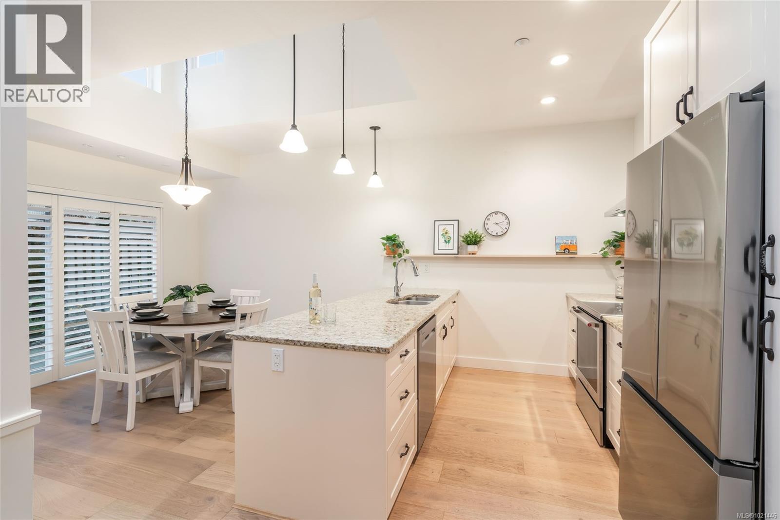 14 500 Corfield St S, Parksville