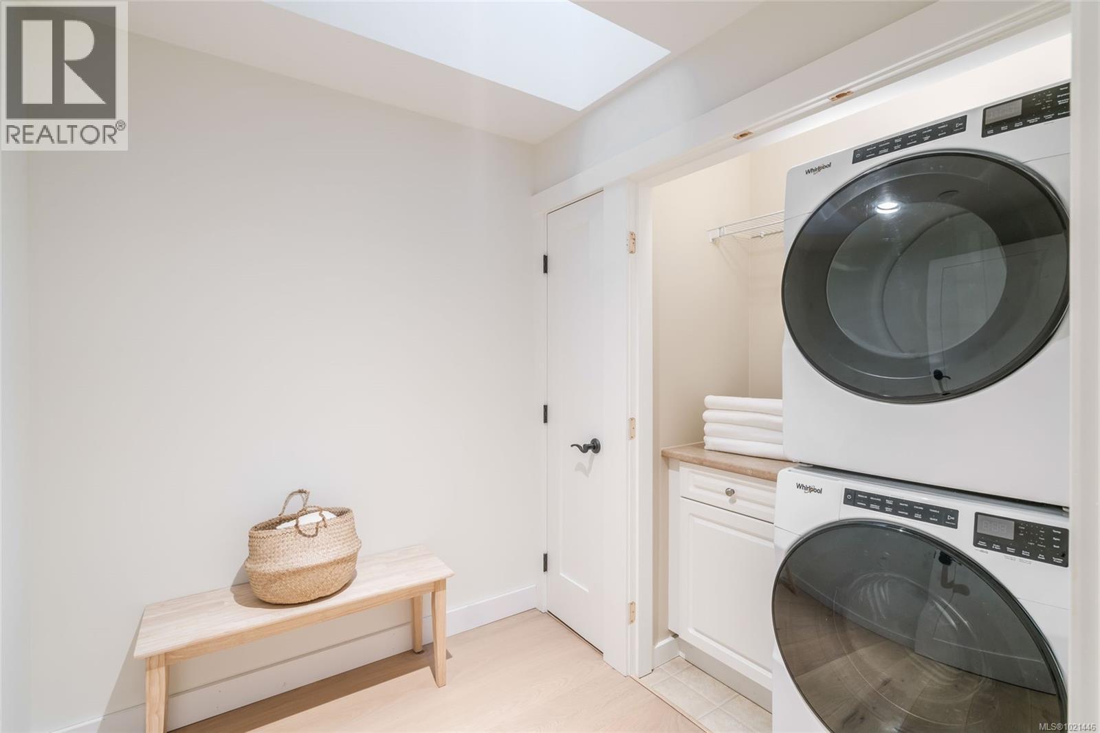 14 500 Corfield St S, Parksville