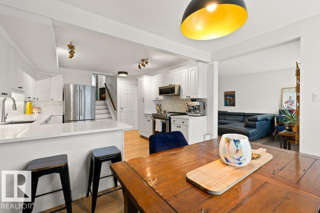 31 GRANDVIEW RG, St. Albert