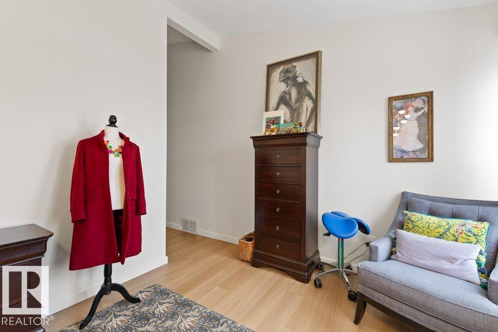 31 GRANDVIEW RG, St. Albert