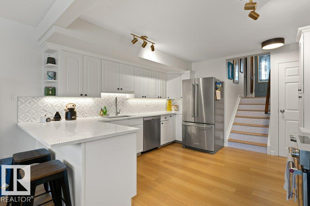 31 GRANDVIEW RG, St. Albert