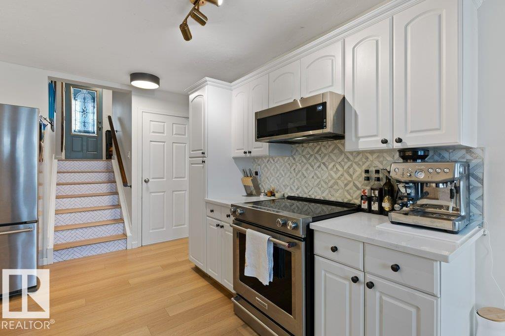 31 GRANDVIEW RG, St. Albert