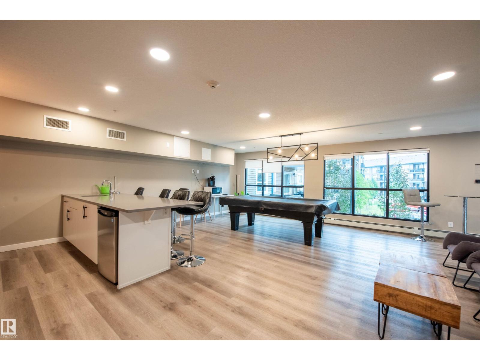 #121 5504 SCHONSEE DR NW, Edmonton