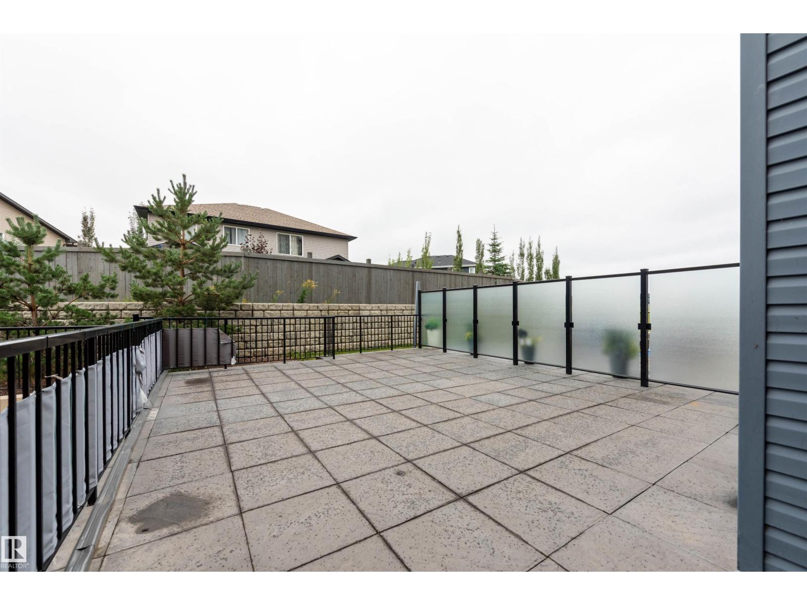 #121 5504 SCHONSEE DR NW, Edmonton