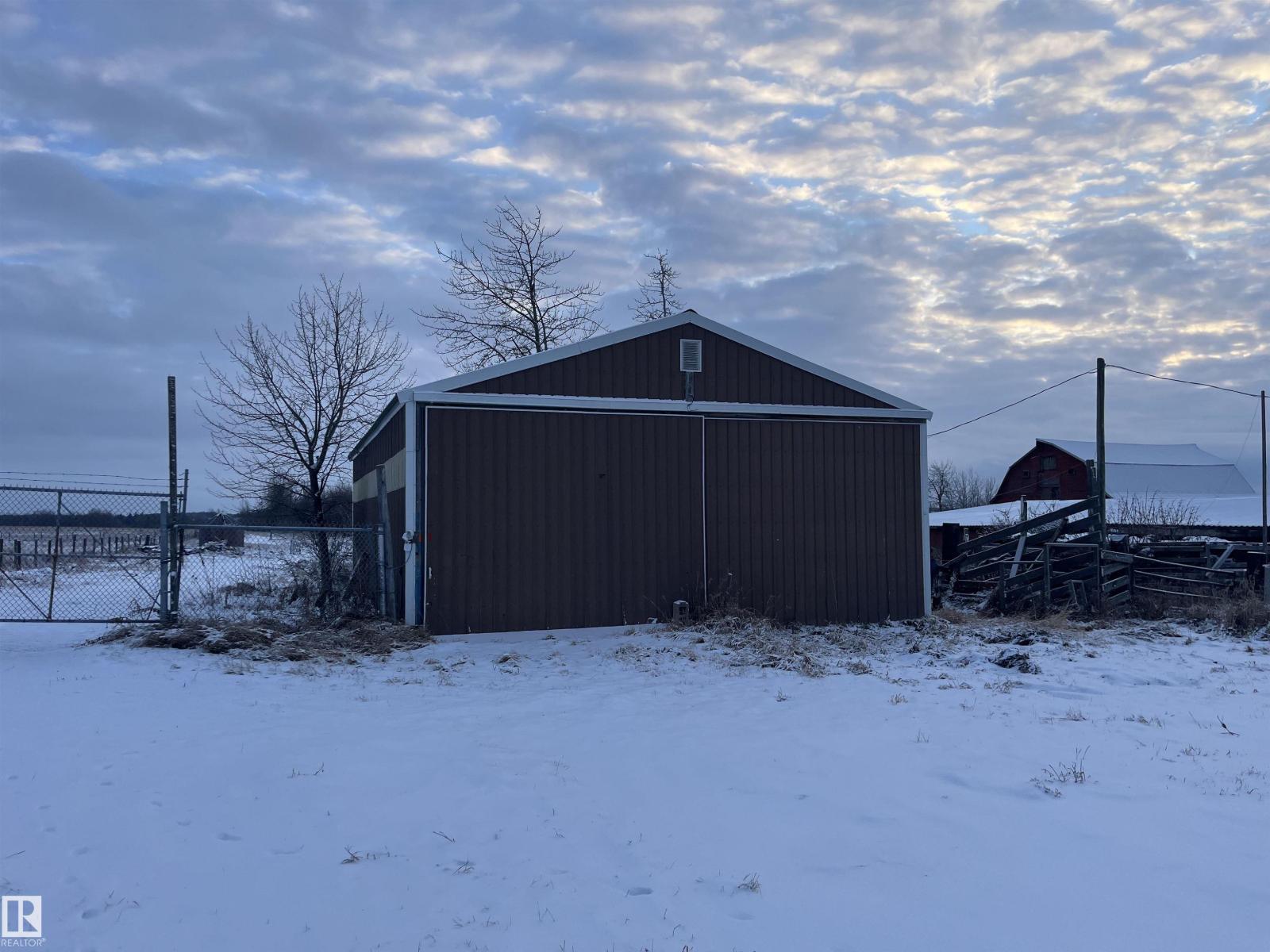 23107 TWP ROAD 564, Rural Sturgeon County
