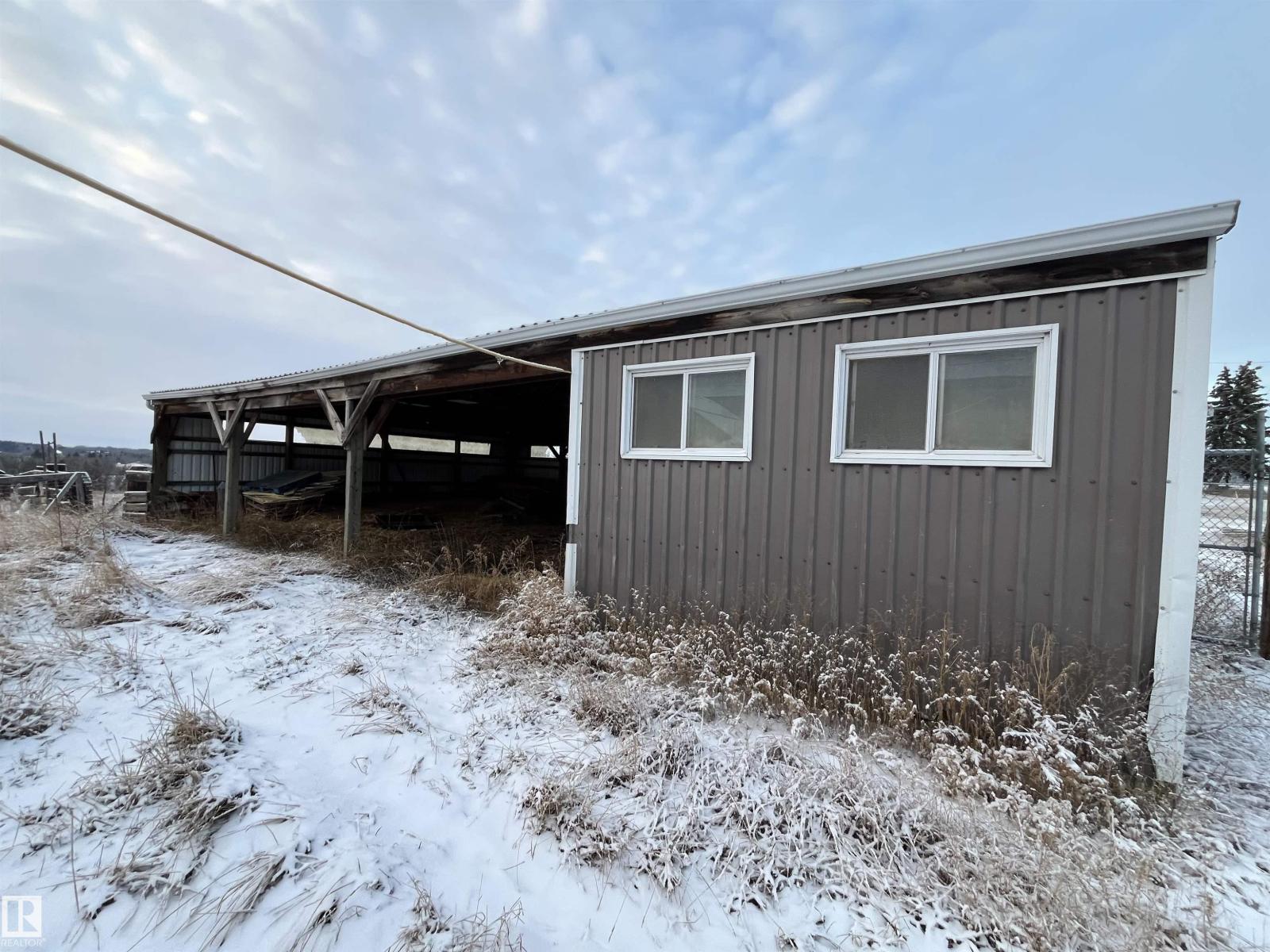 23107 TWP ROAD 564, Rural Sturgeon County