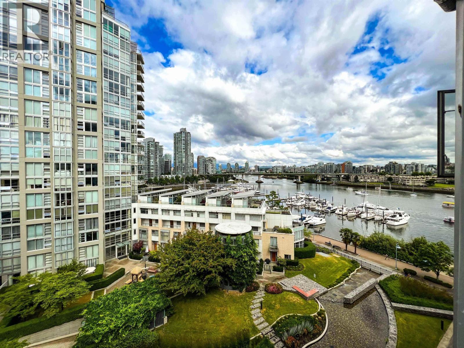 906 1288 MARINASIDE CRESCENT, Vancouver