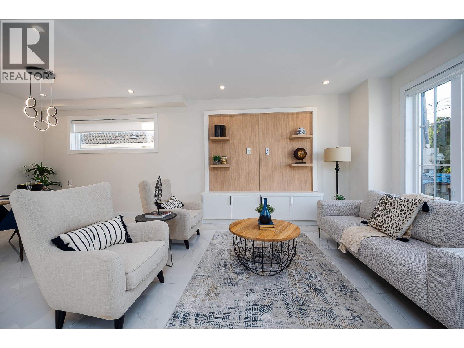 4242 WILLIAMS Road, Richmond