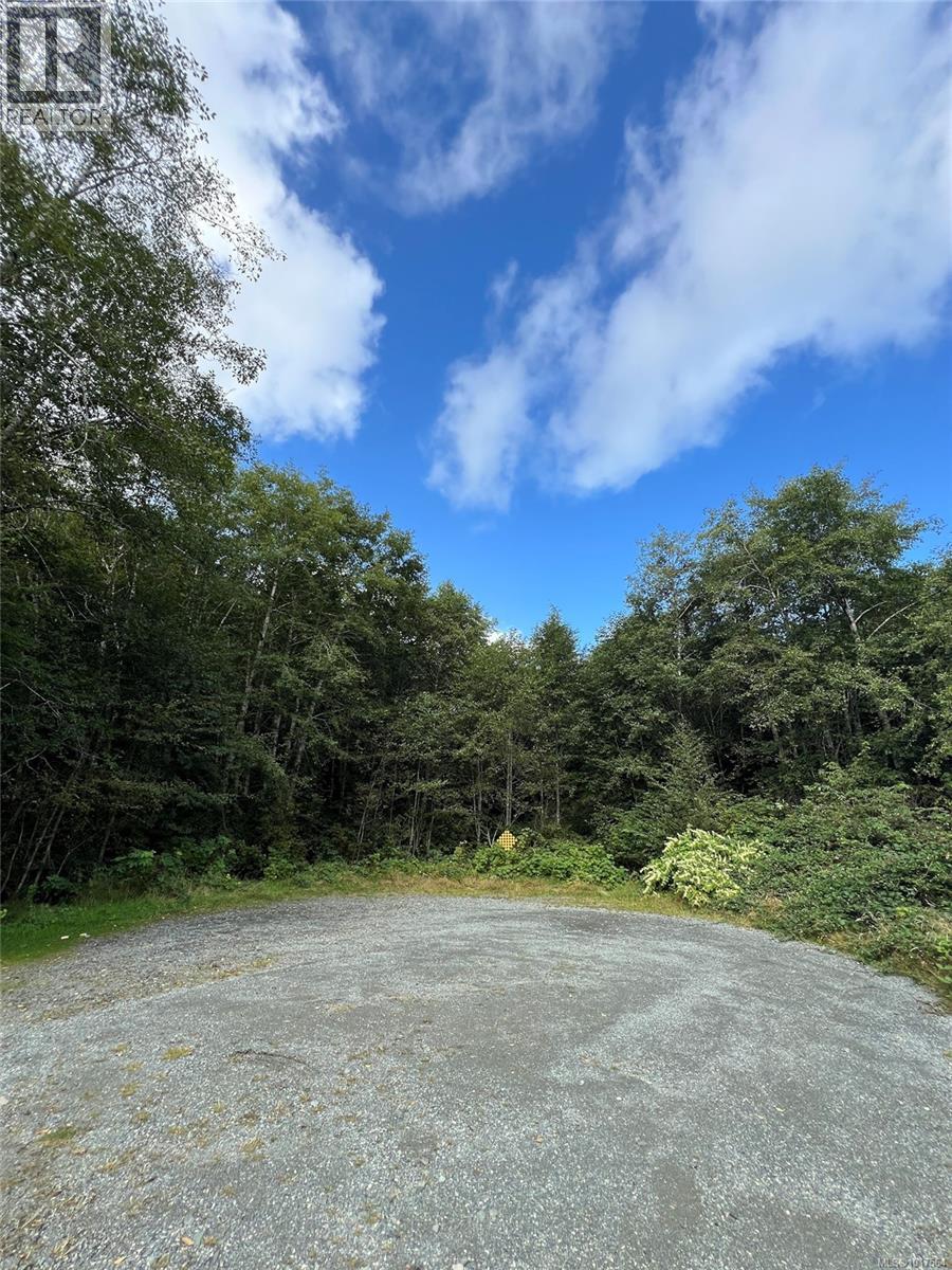 6350 Hardy Bay Rd, Port Hardy