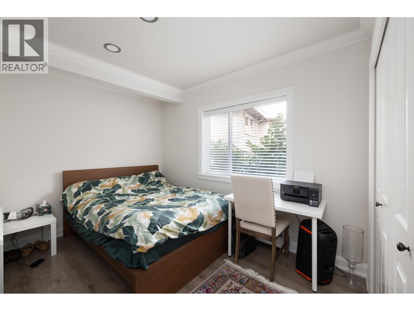 4050 ST. PAULS AVENUE, North Vancouver