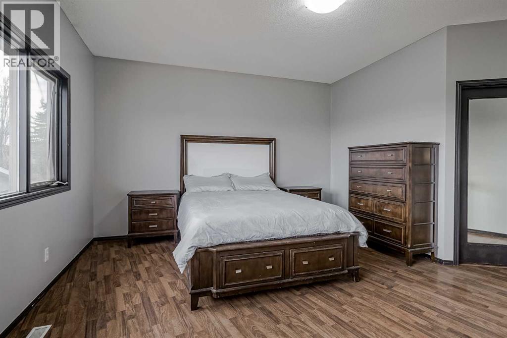 Single Family House Bungalow for Sale in  Mckenzie Lake Crescent SE McKenzie Lake Calgary 