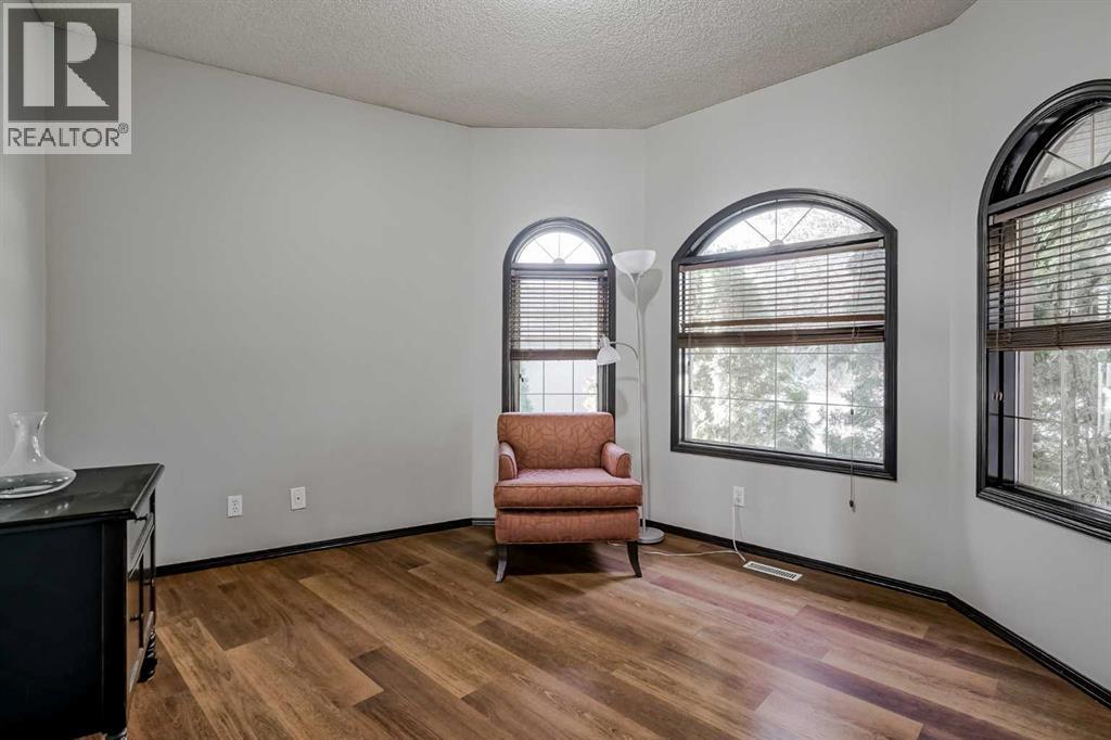 Single Family House Bungalow for Sale in  Mckenzie Lake Crescent SE McKenzie Lake Calgary 