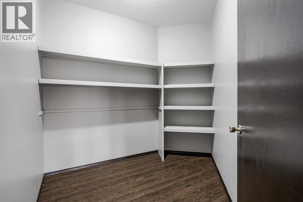 Single Family House Bungalow for Sale in  Mckenzie Lake Crescent SE McKenzie Lake Calgary 