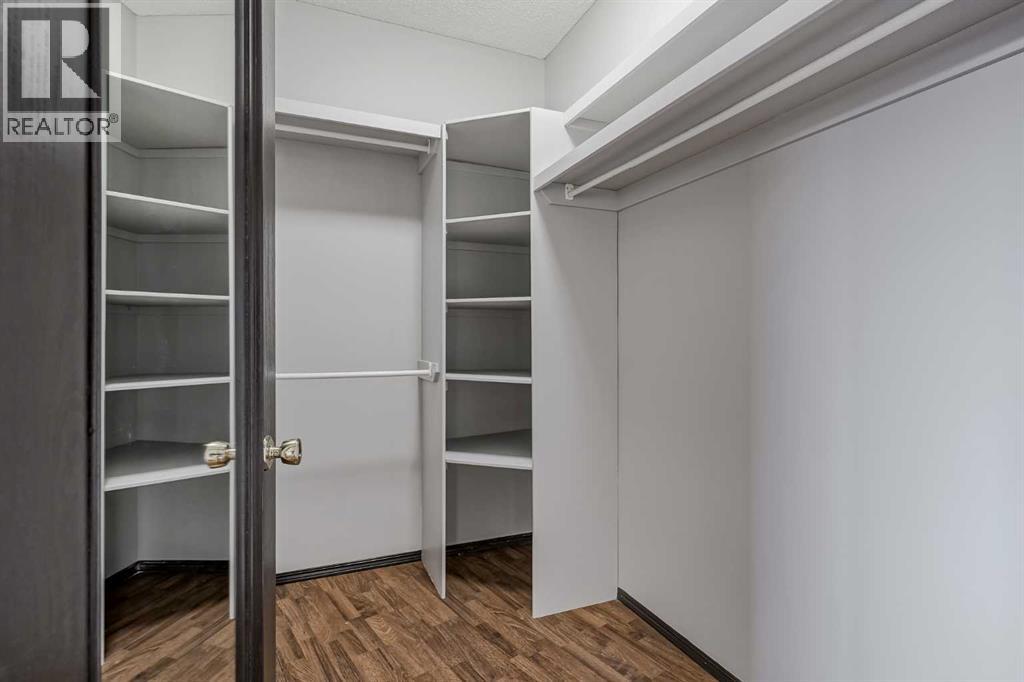 Single Family House Bungalow for Sale in  Mckenzie Lake Crescent SE McKenzie Lake Calgary 