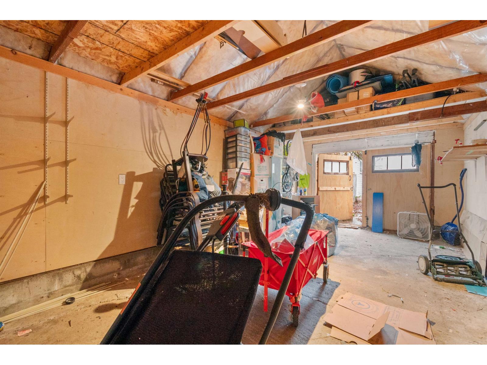 1883 AGASSIZ AVENUE, Agassiz, Agassiz