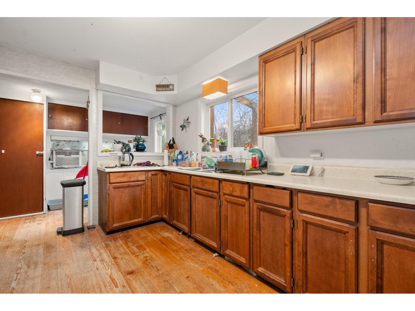 1883 AGASSIZ AVENUE, Agassiz, Agassiz