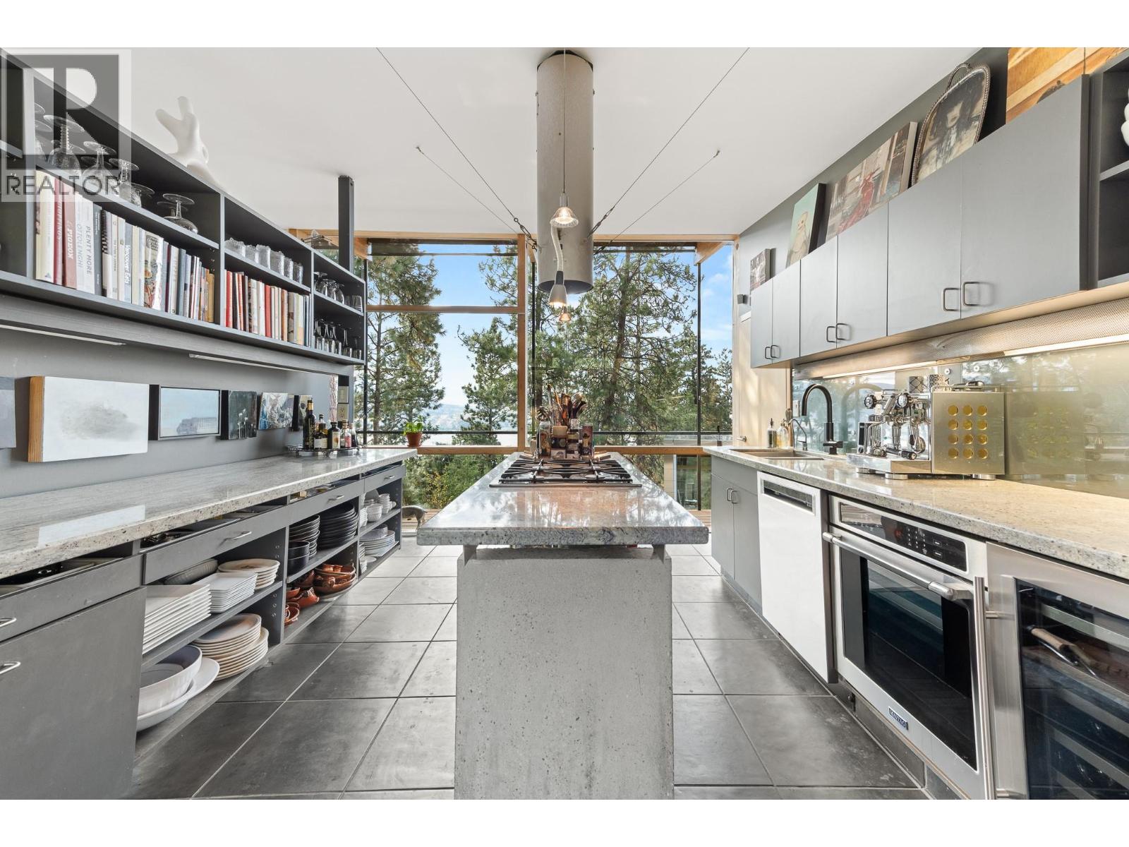 2843 Arawana Place, Naramata