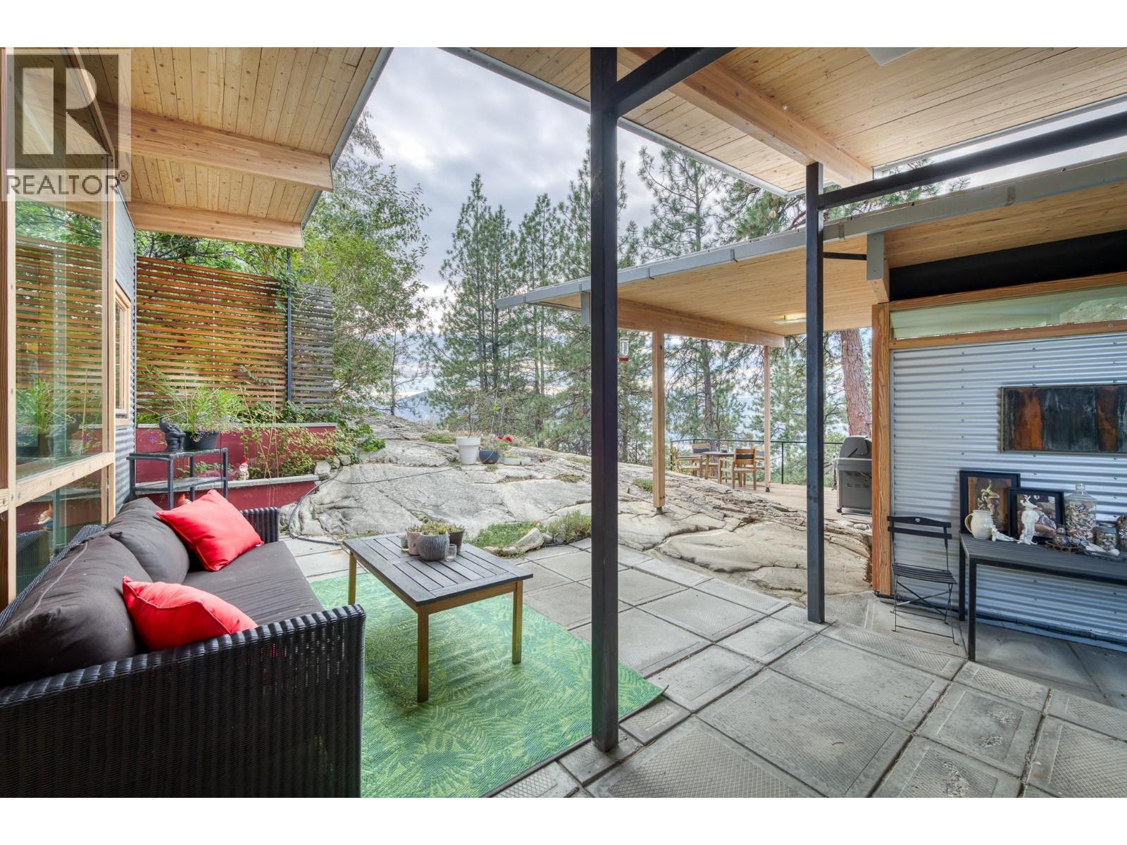 2843 Arawana Place, Naramata