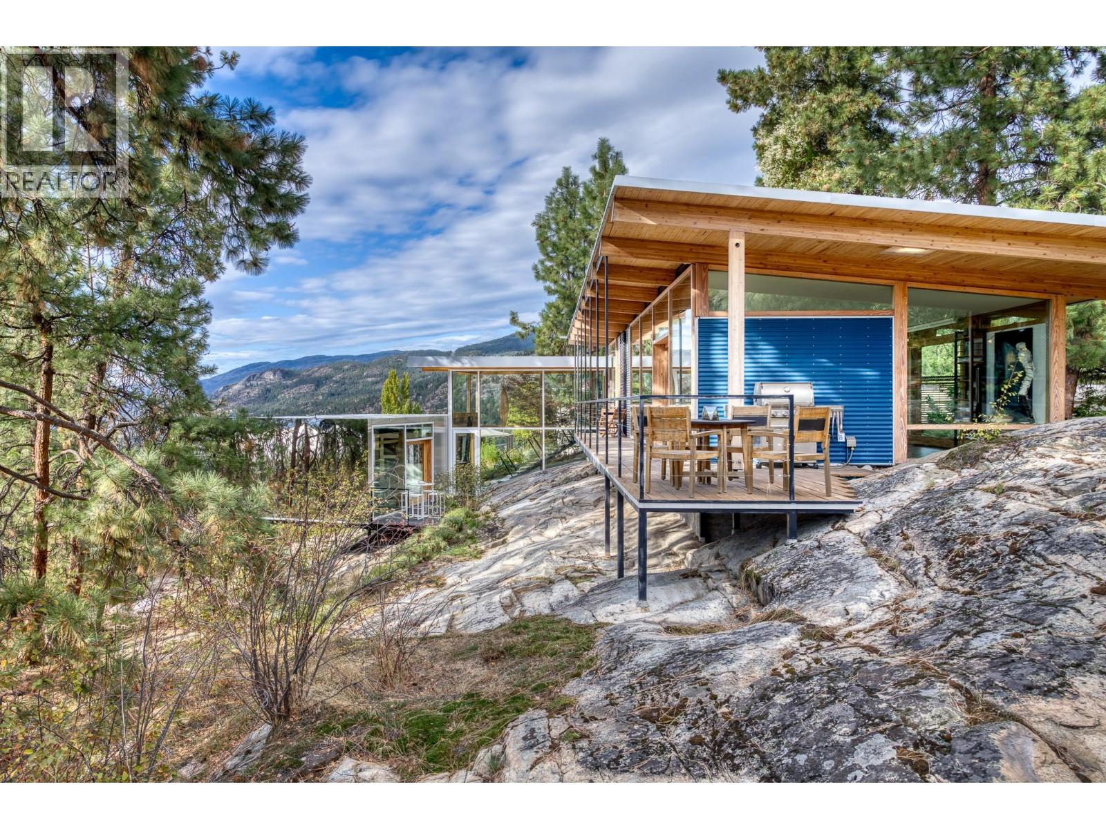 2843 Arawana Place, Naramata