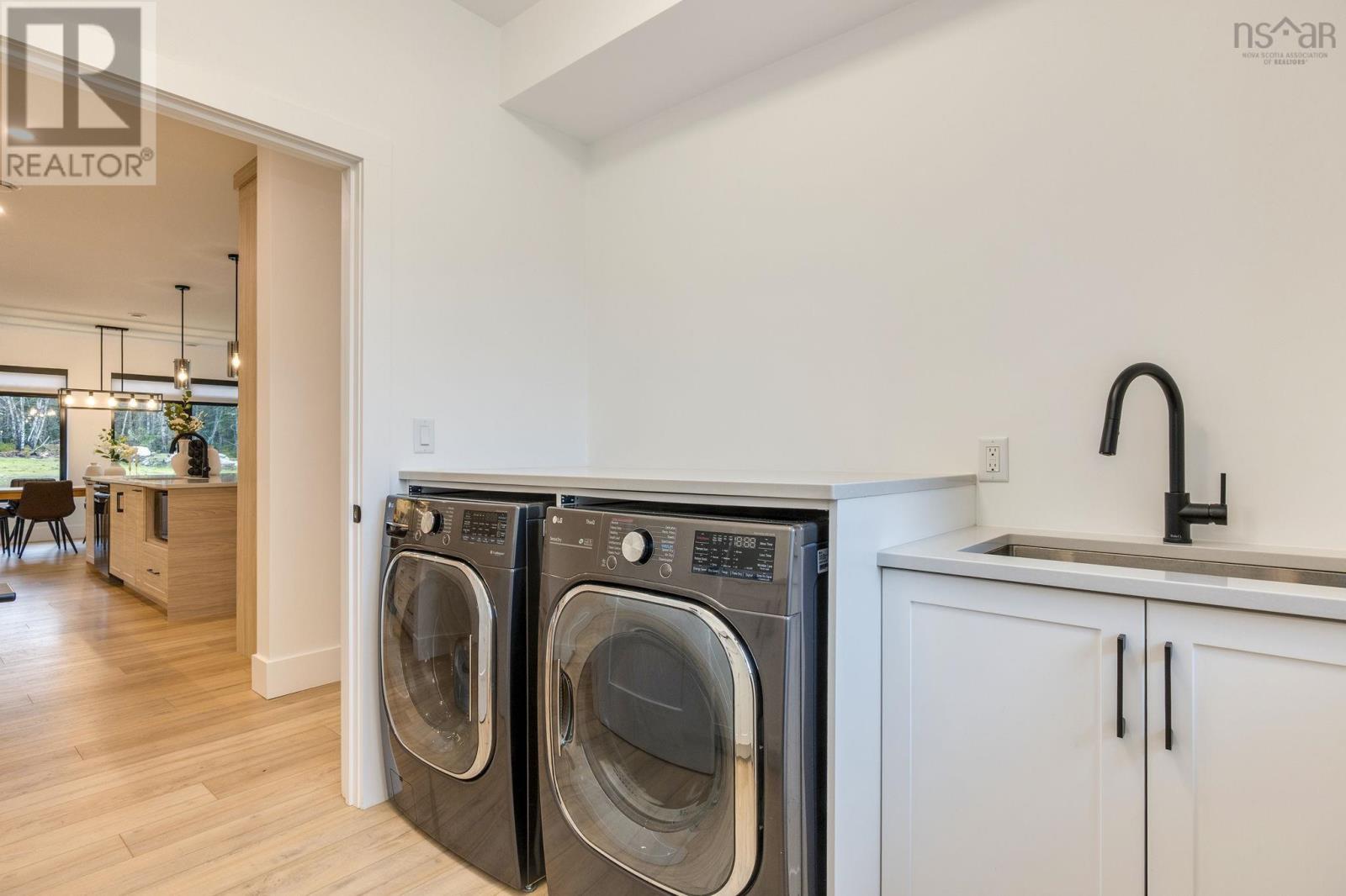 Property 38 of 43 of 64 Shady Vista Drive