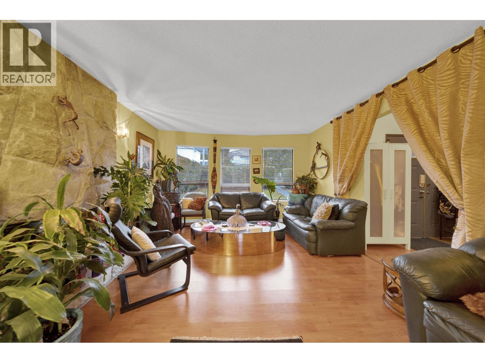 7893 CUMBERLAND STREET, Burnaby