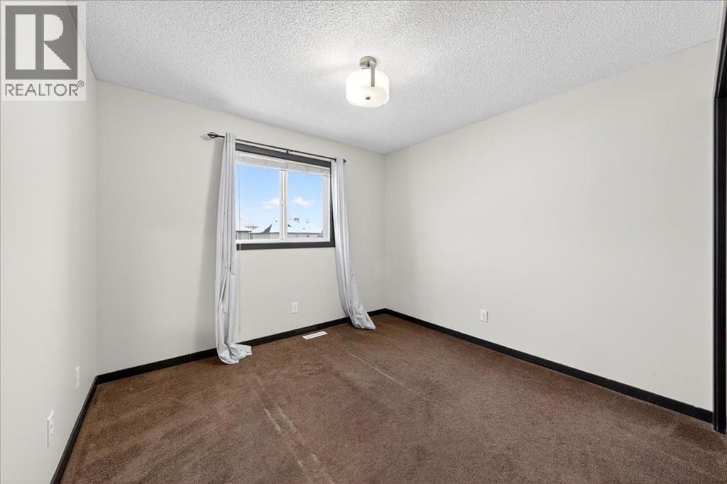 Single Family House for Sale in  Skyview Springs Manor NE Skyview Ranch Calgary 