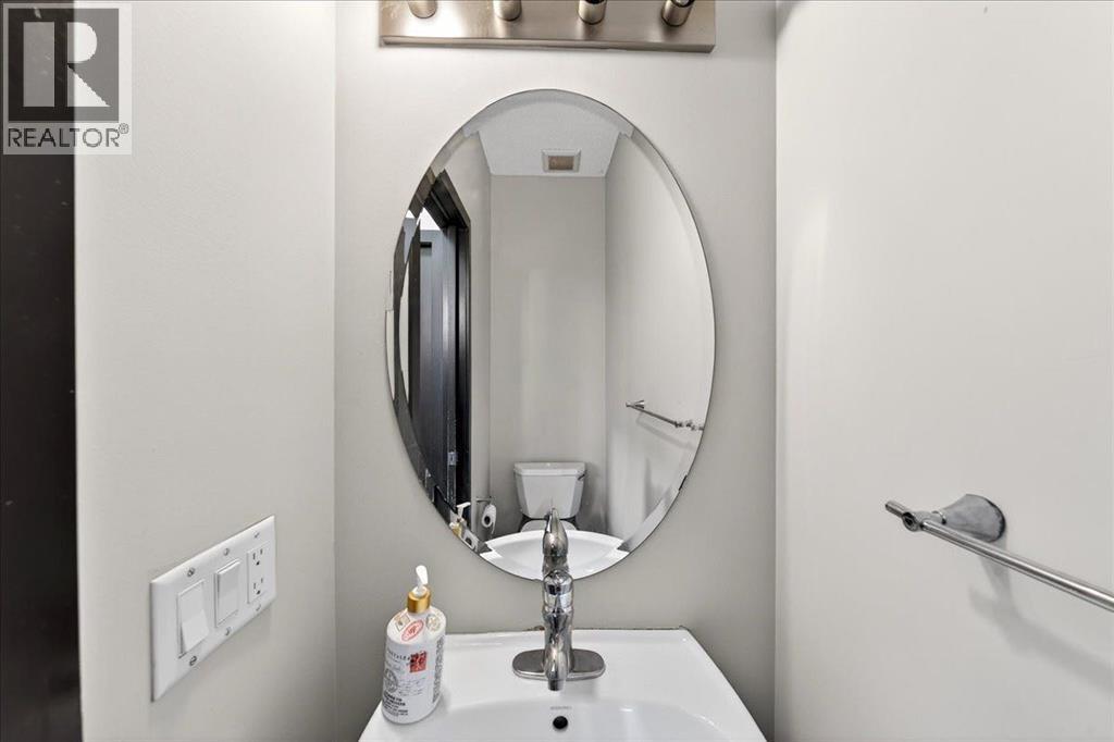 Single Family House for Sale in  Skyview Springs Manor NE Skyview Ranch Calgary 