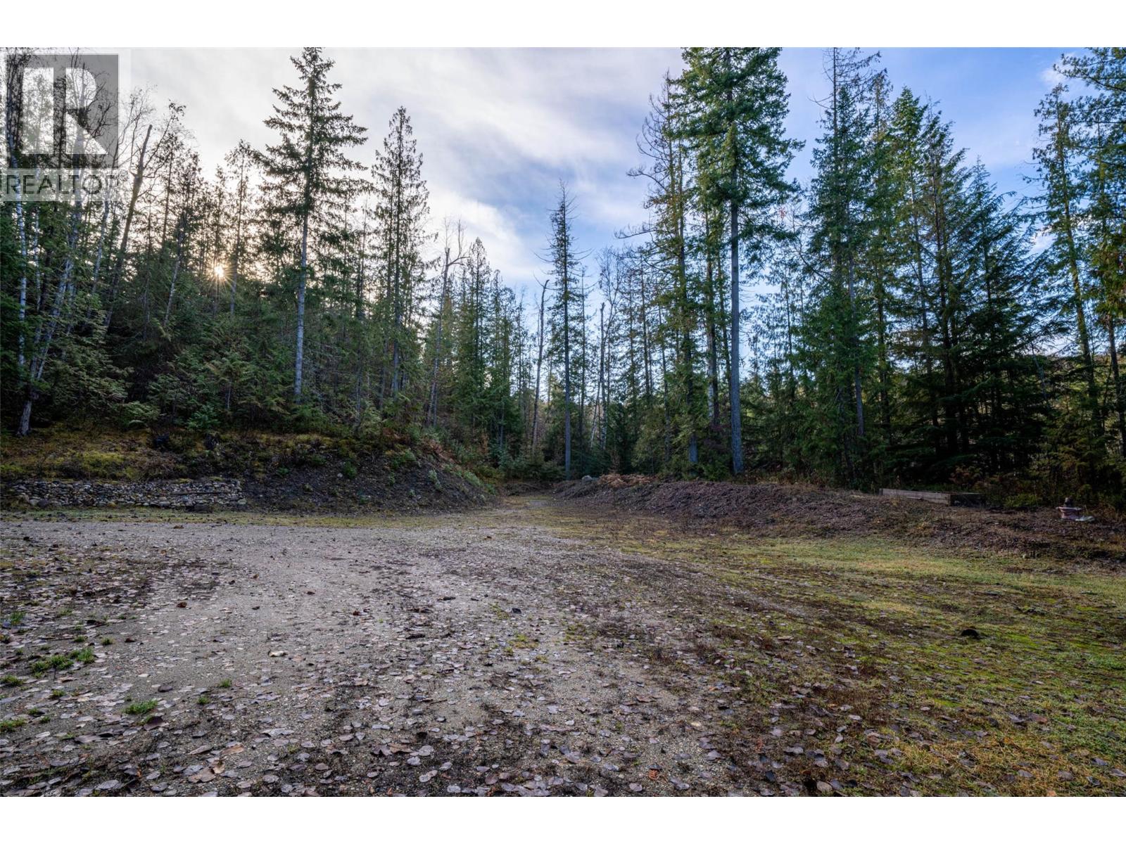  660 Capri Road, Enderby