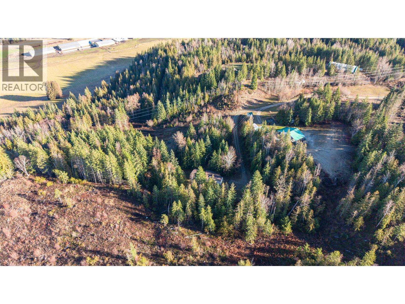  660 Capri Road, Enderby