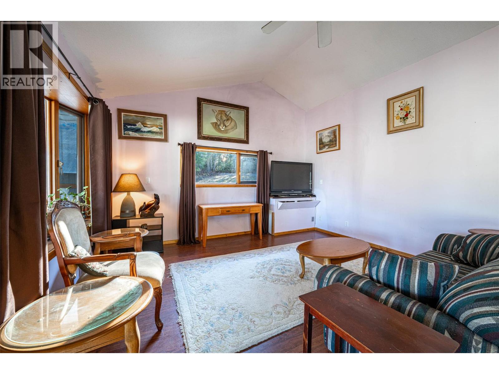  660 Capri Road, Enderby