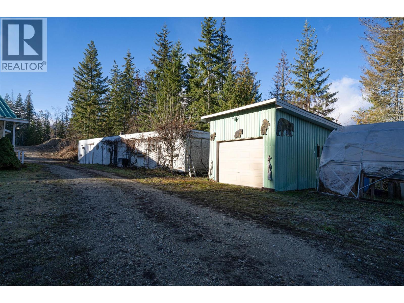  660 Capri Road, Enderby