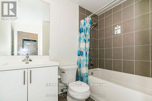 #803 830 LAWRENCE AVENUE - 29