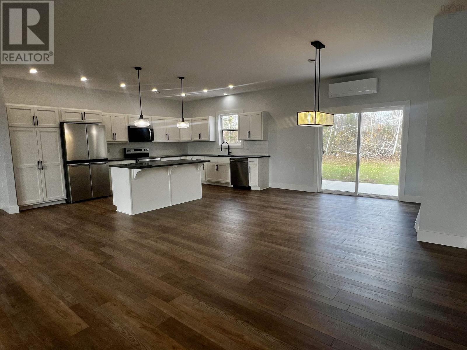 Property 23 of 47 of 34 Centennial Drive