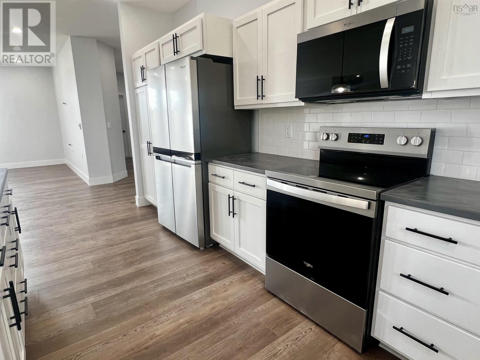 Property 30 of 47 of 34 Centennial Drive