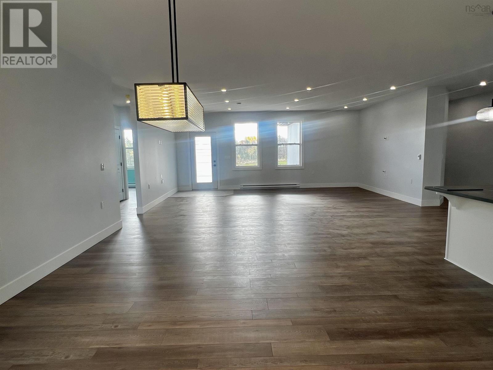 Property 24 of 47 of 34 Centennial Drive