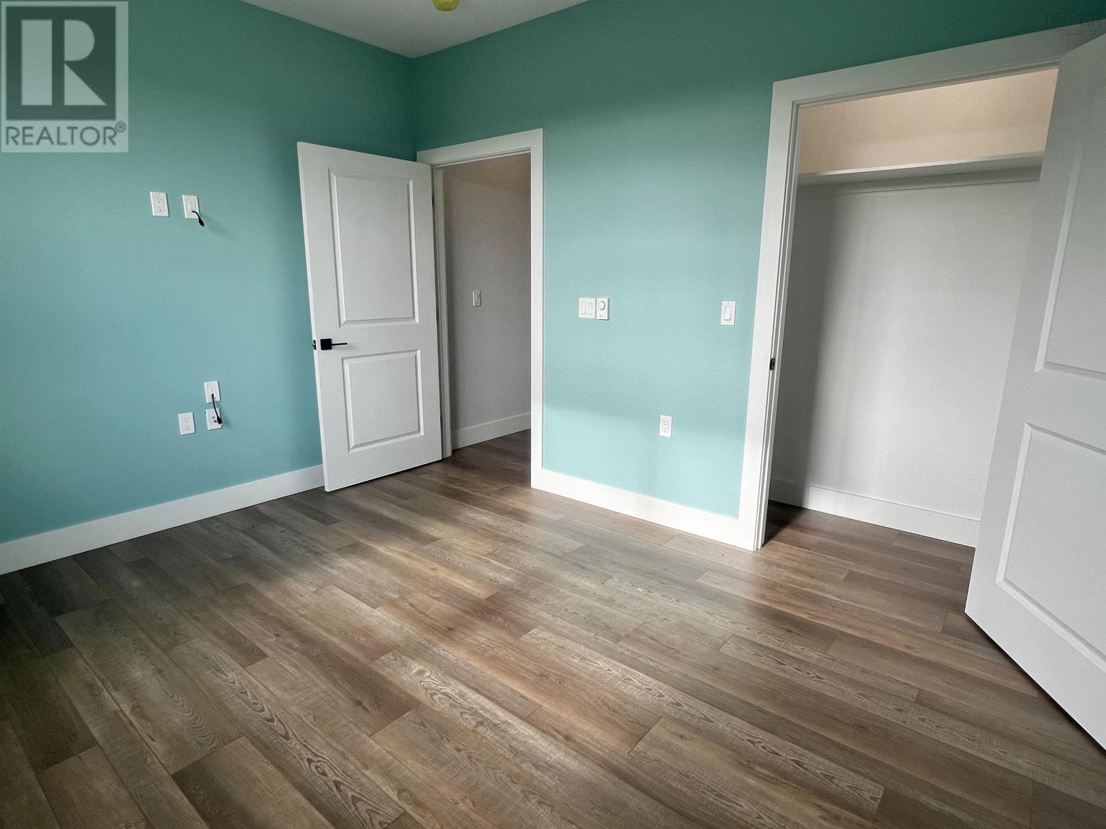 Property 22 of 47 of 34 Centennial Drive