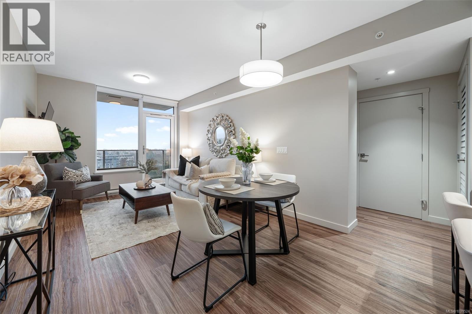 1104 777 Belleville St, Victoria