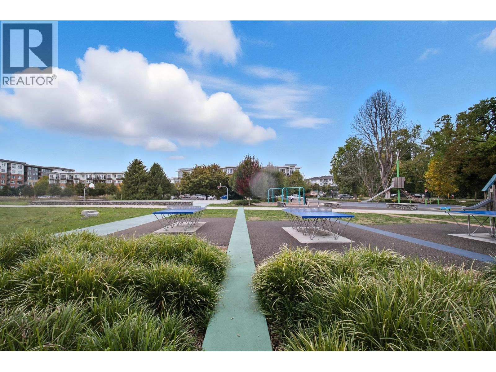 #221-9500 ODLIN Road, Richmond