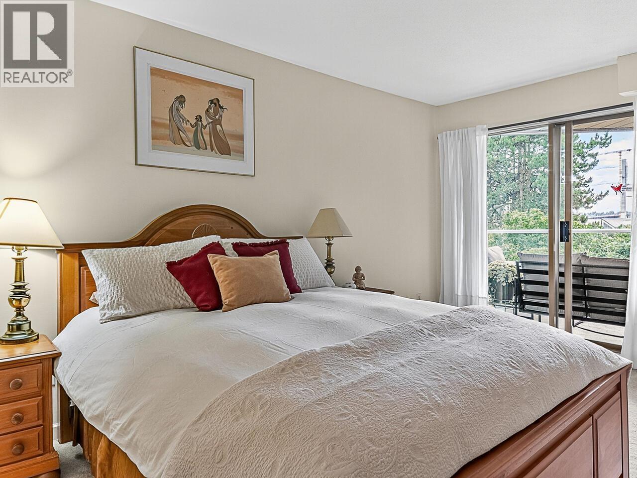 402 68 RICHMOND STREET, New Westminster