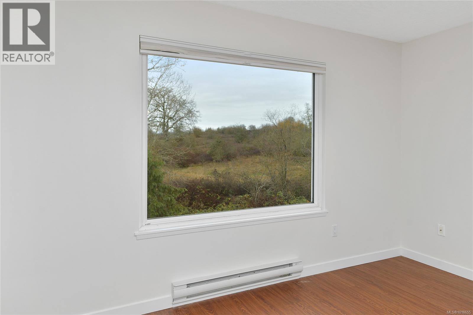 27 4125 INTERURBAN Rd, Saanich