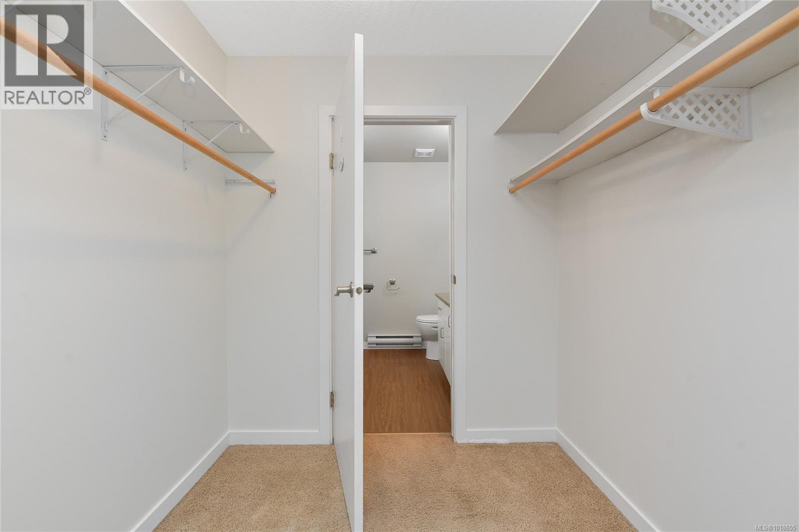 27 4125 INTERURBAN Rd, Saanich