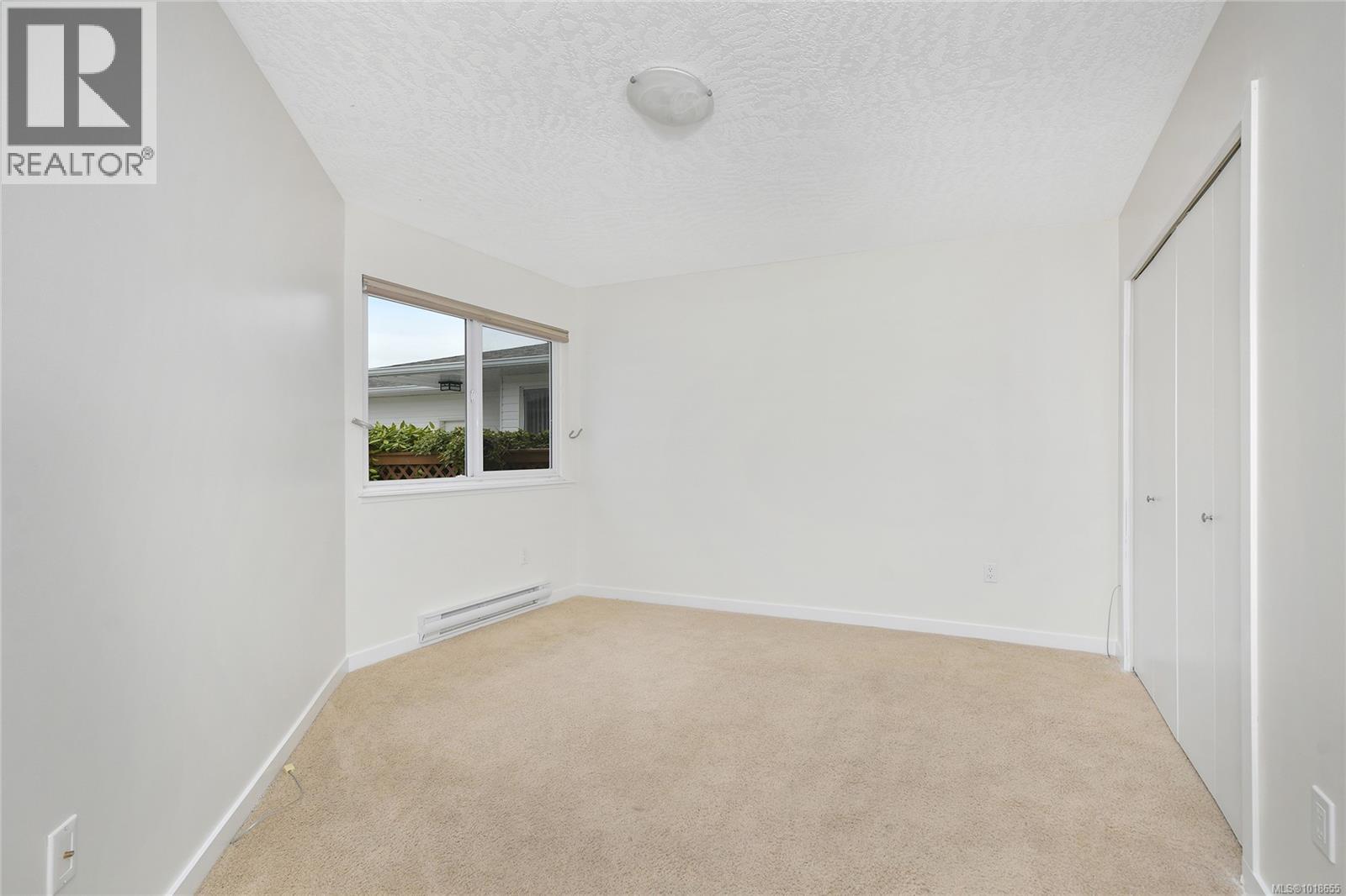 27 4125 INTERURBAN Rd, Saanich