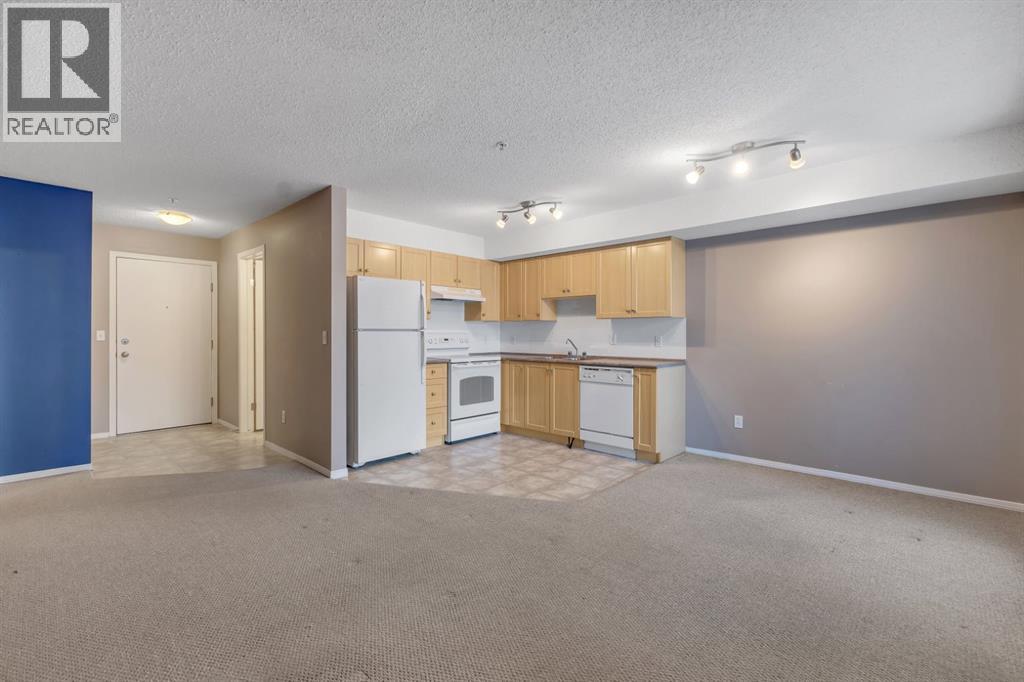 505 Railway Street West, Cochrane