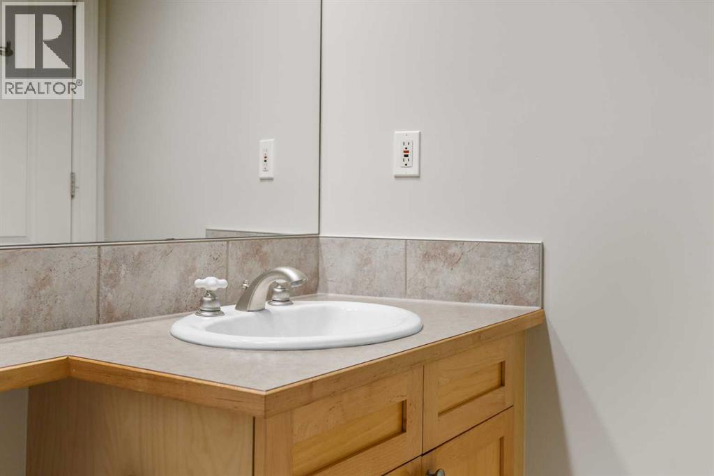 Single Family House for Sale in    Avenue SW Beltline Calgary 