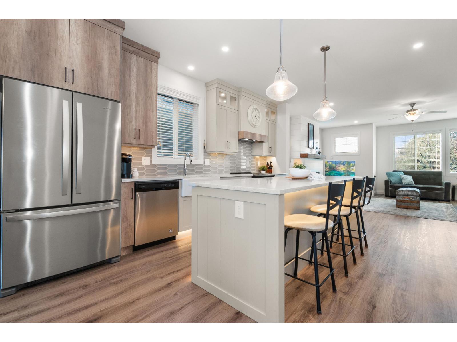 6 10100 WILLIAMS ROAD, Fairfield Island, Chilliwack