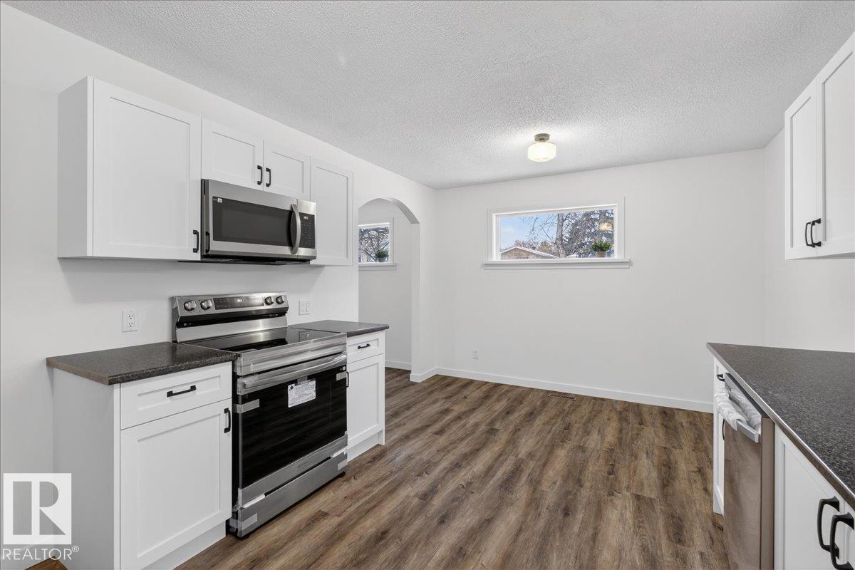 4911 43 AV, Beaumont