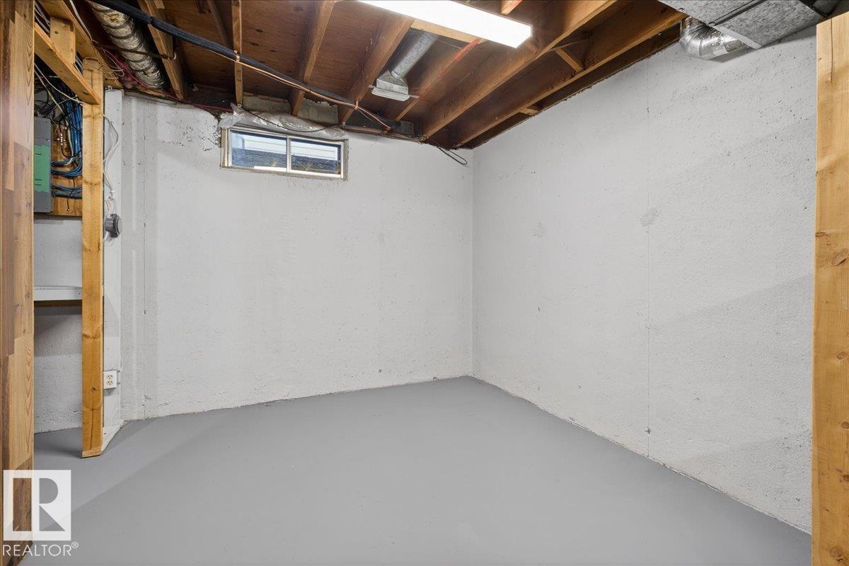 4911 43 AV, Beaumont