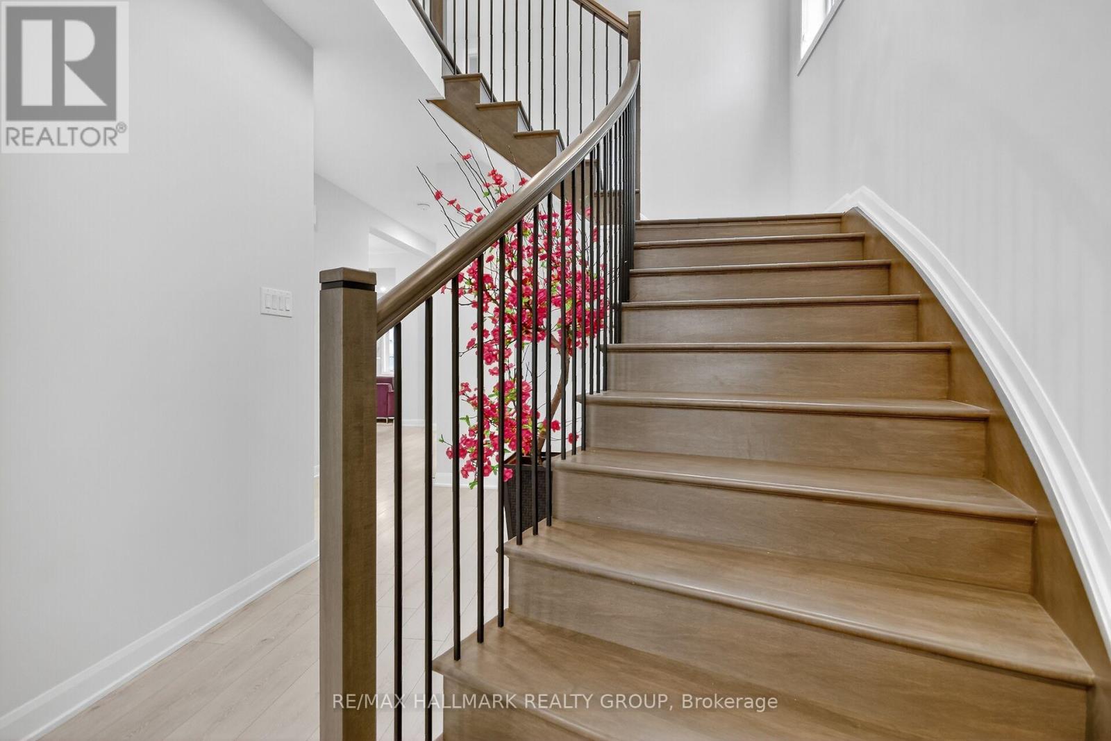 720 CAPPAMORE DRIVE - 8