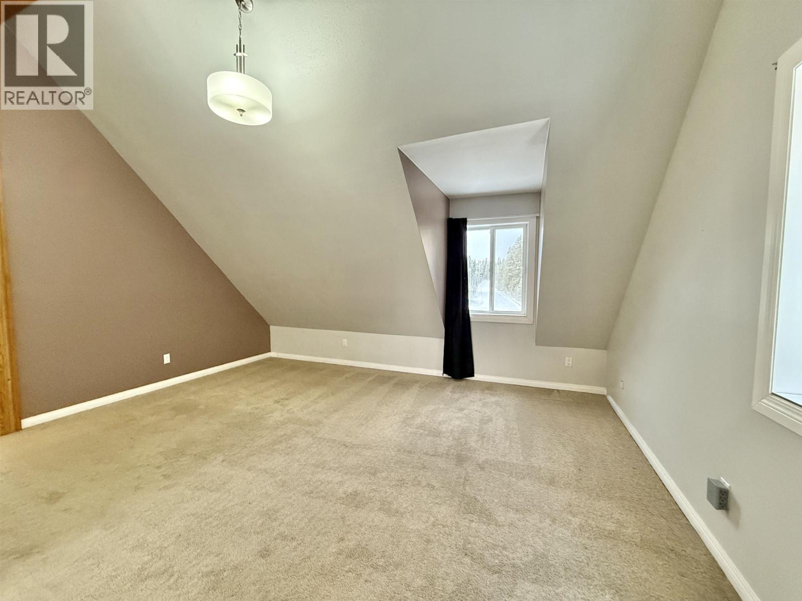 4787 RODNEY Road, Smithers