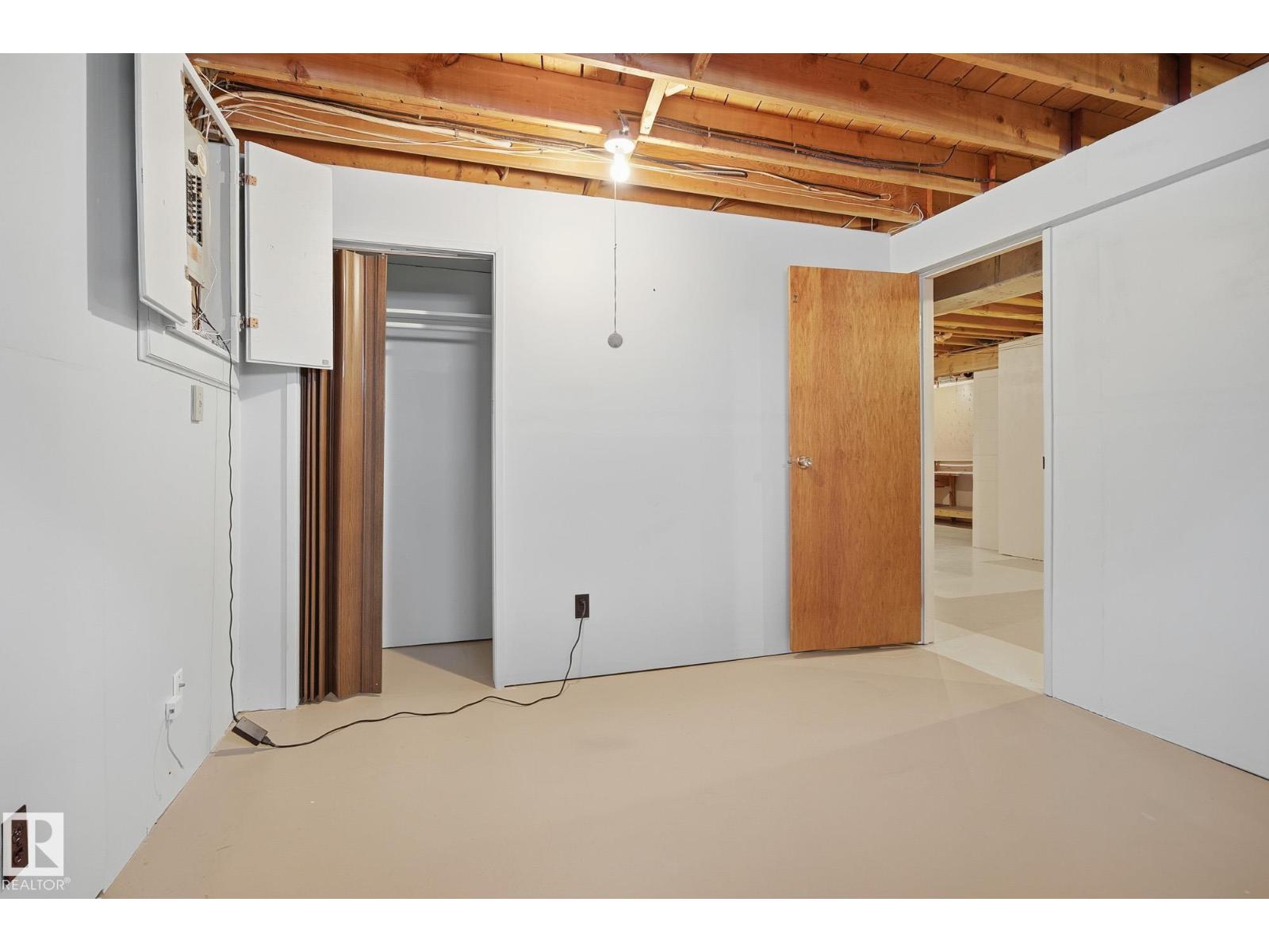 29 ANDREW CR, St. Albert